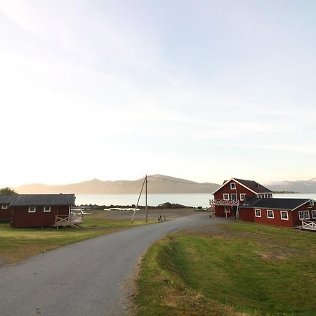 Toftenes Sjohuscamping Alsvåg Εξωτερικό φωτογραφία