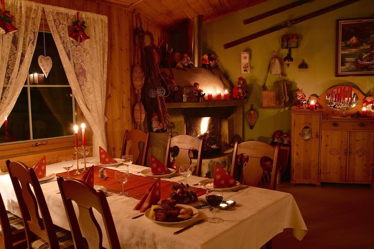 Toftenes Sjohuscamping Alsvåg Εξωτερικό φωτογραφία